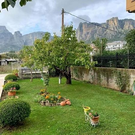 Meteora View Garden Leilighet Kalampáka Eksteriør bilde