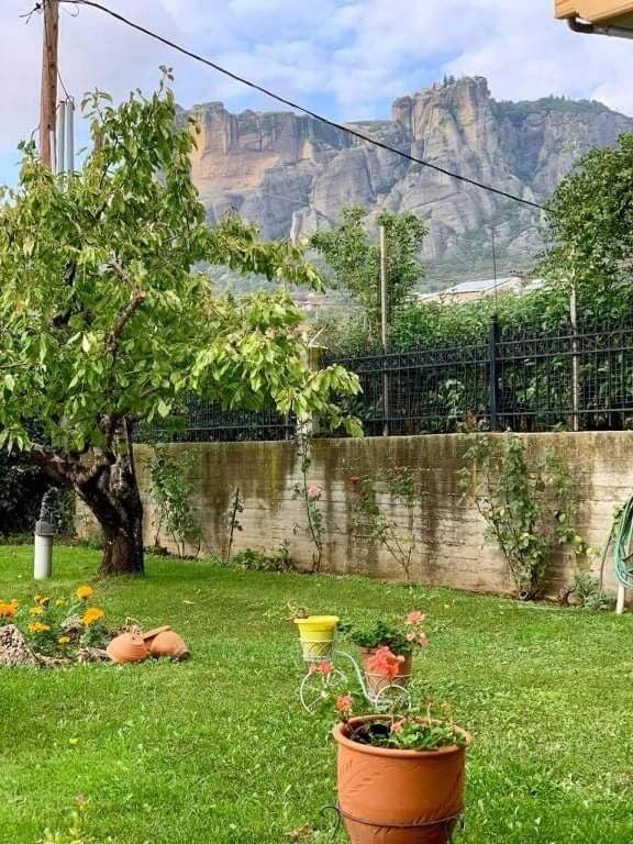 Meteora View Garden Leilighet Kalampáka Eksteriør bilde